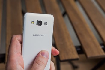 Samsung Galaxy A3 (16).jpg